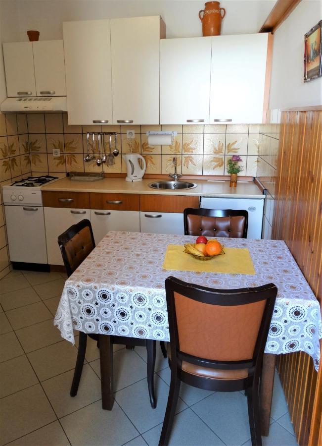 Apartmani Crikvenica 30080 - Libuska Habitación foto